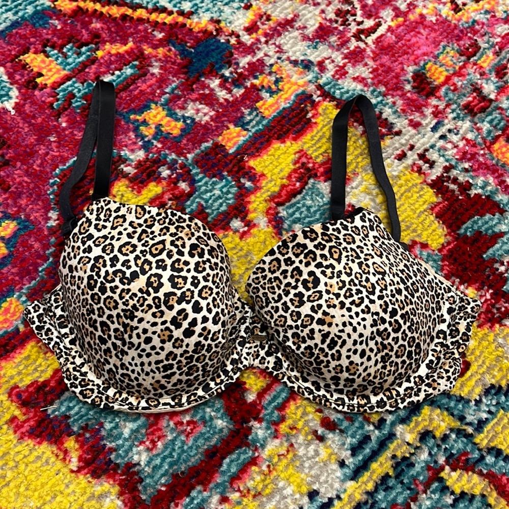 Victorias Secret Bra 34DD